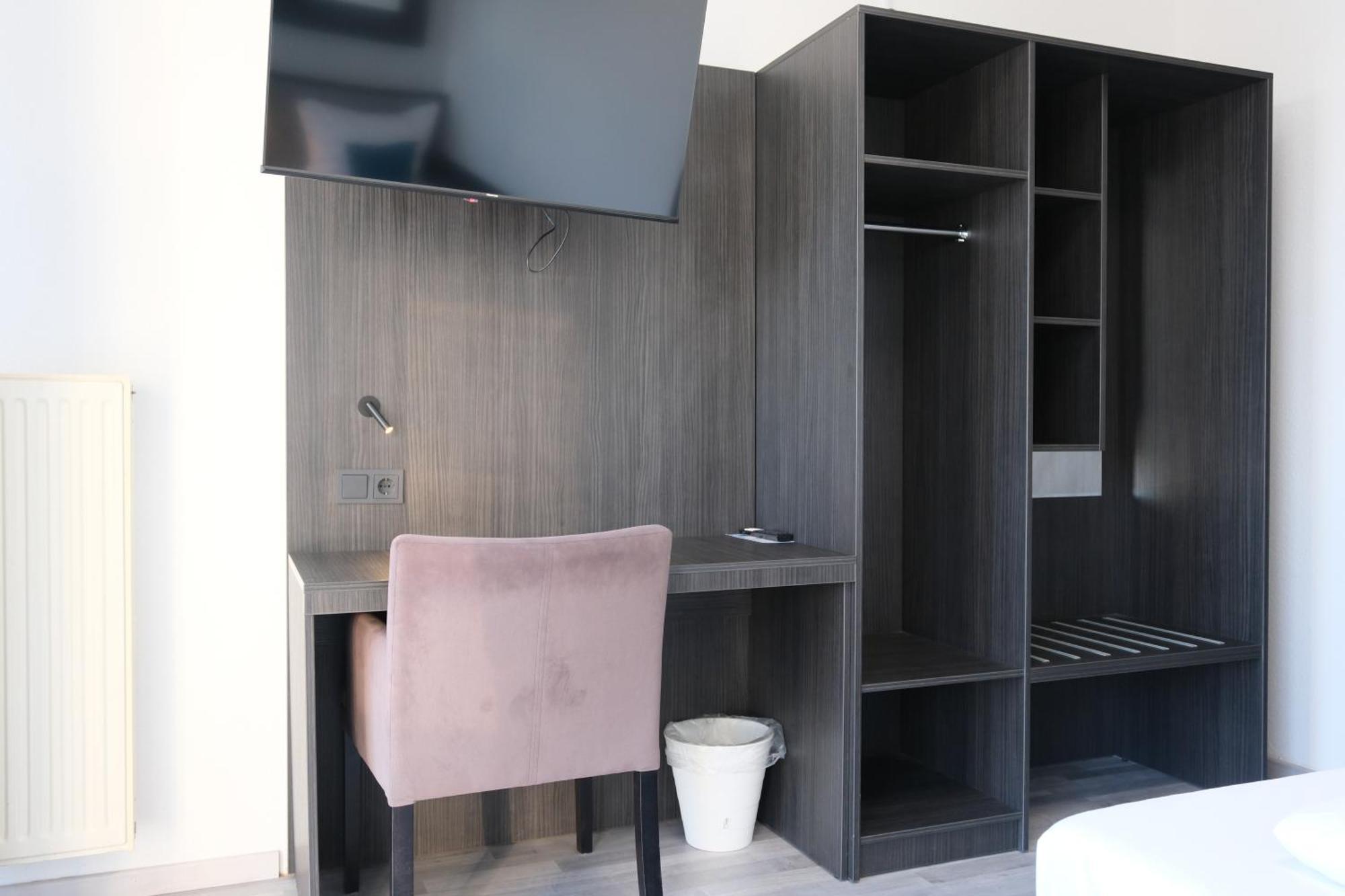 Stargaze Forum Hotel Duesseldorf-Hilden Ngoại thất bức ảnh