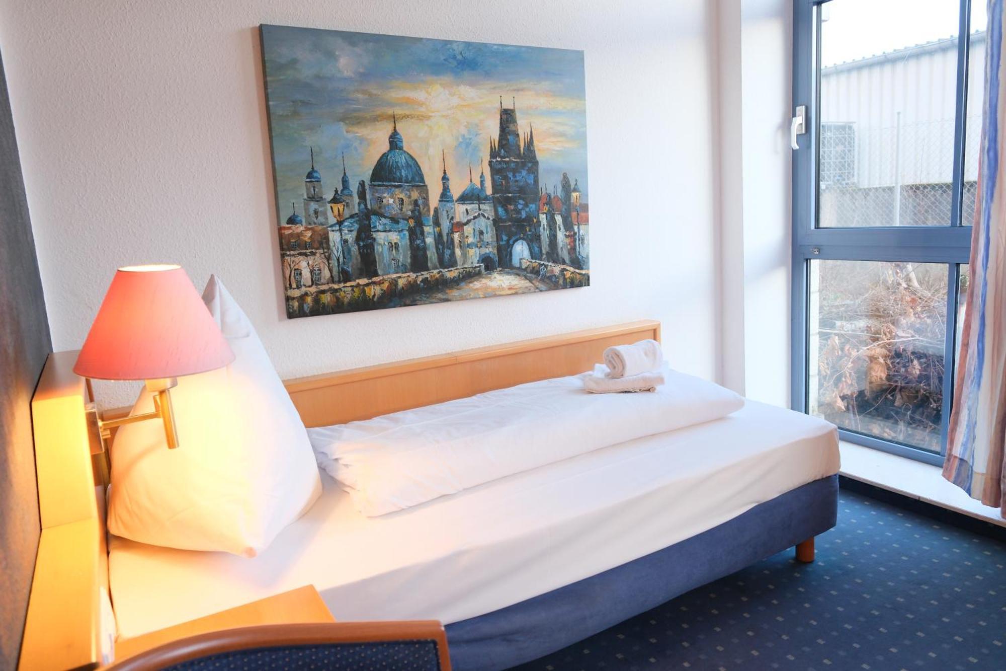 Stargaze Forum Hotel Duesseldorf-Hilden Ngoại thất bức ảnh