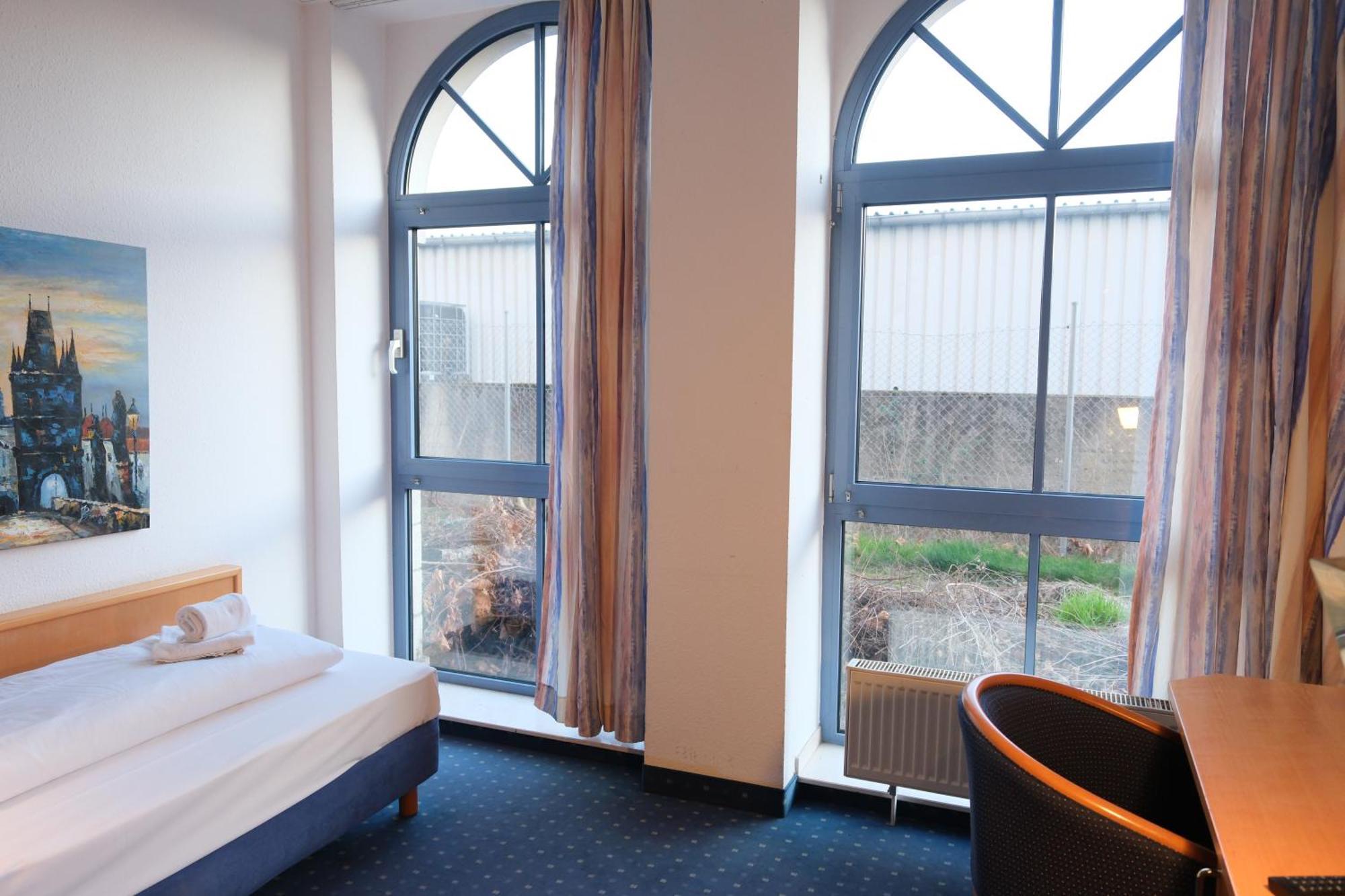 Stargaze Forum Hotel Duesseldorf-Hilden Ngoại thất bức ảnh