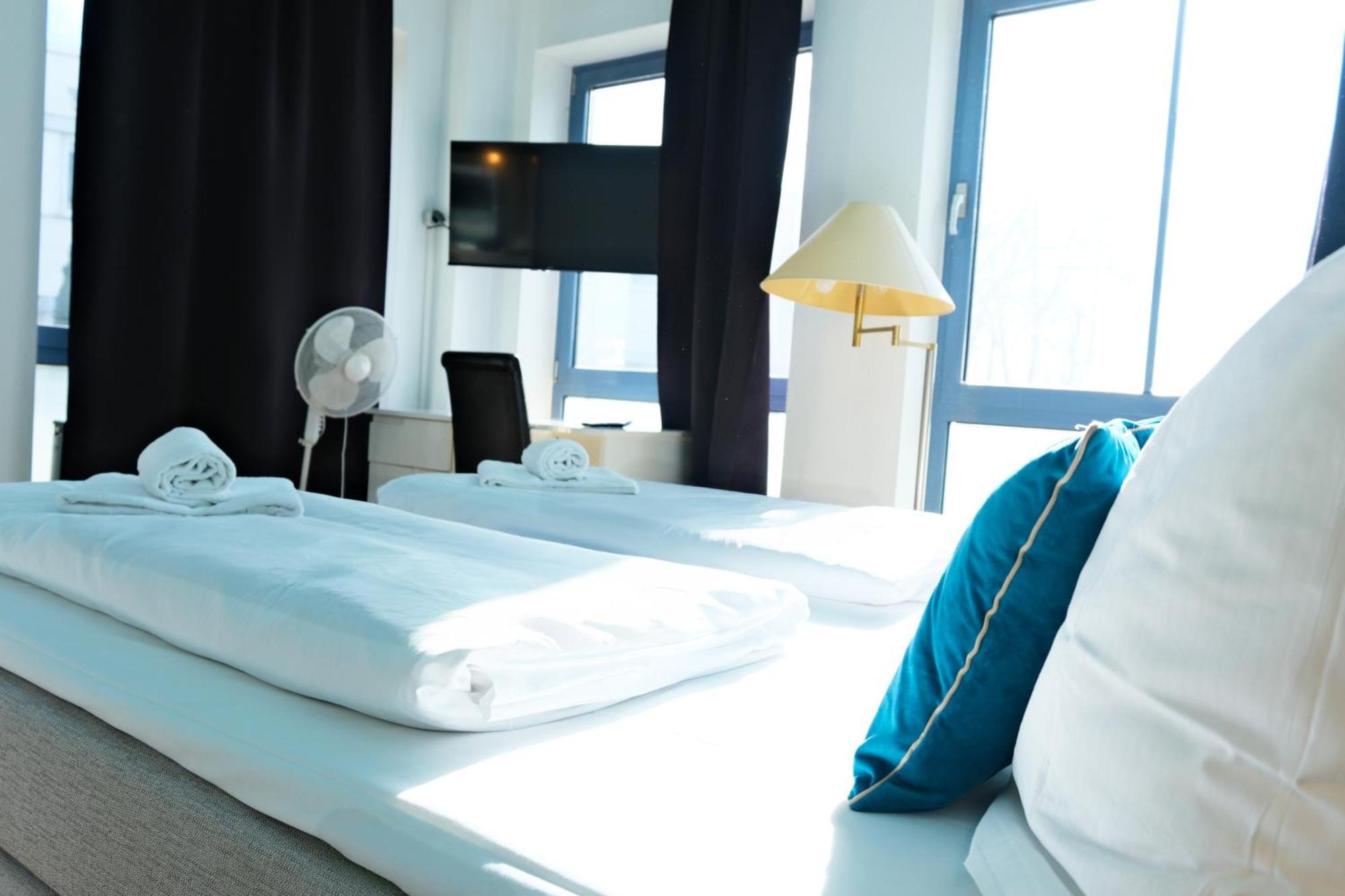 Stargaze Forum Hotel Duesseldorf-Hilden Ngoại thất bức ảnh