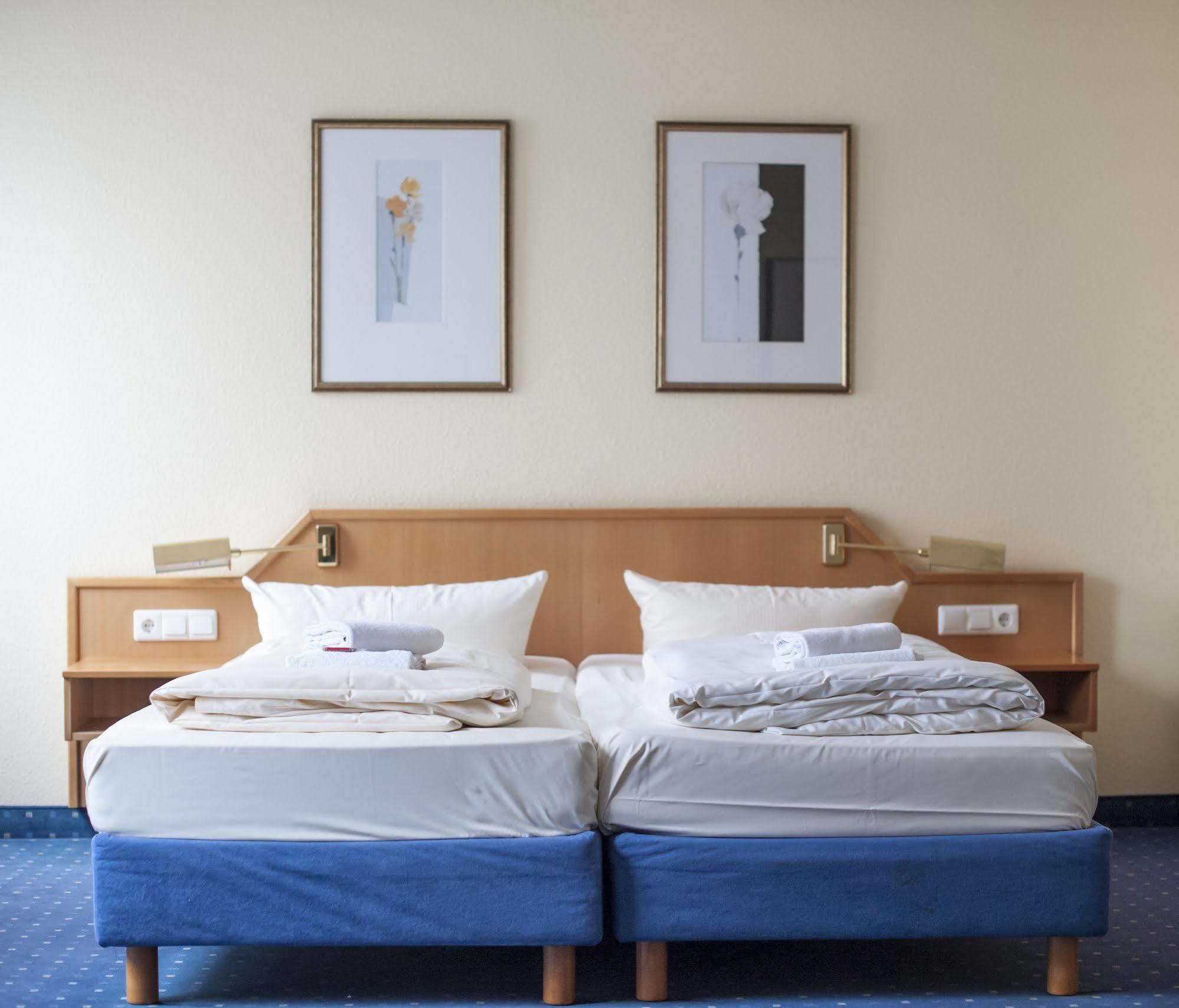 Stargaze Forum Hotel Duesseldorf-Hilden Ngoại thất bức ảnh